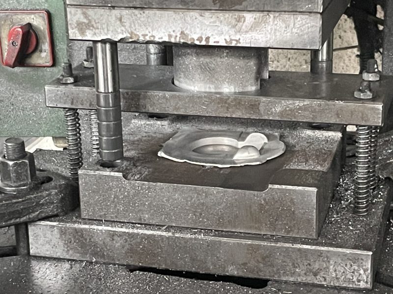 铝合金锻件切边工艺与飞边缺陷控制全解析插图 铝合金锻件切边工艺与飞边缺陷控制全解析插图